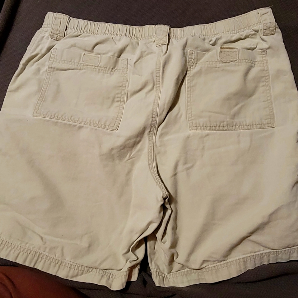 Wrangler cargo shorts
